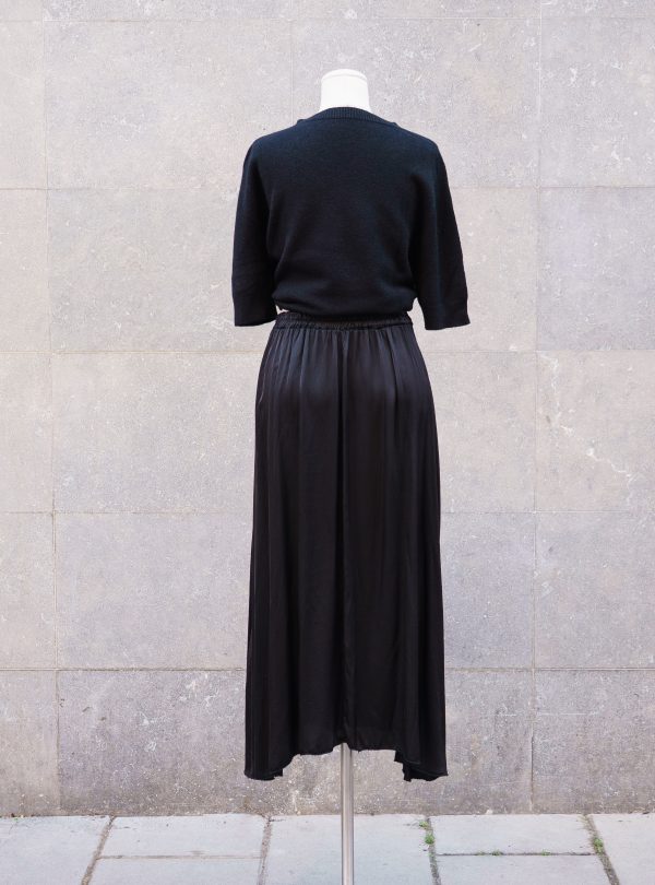 FALDA 03 (4) FALDA 03 (4)