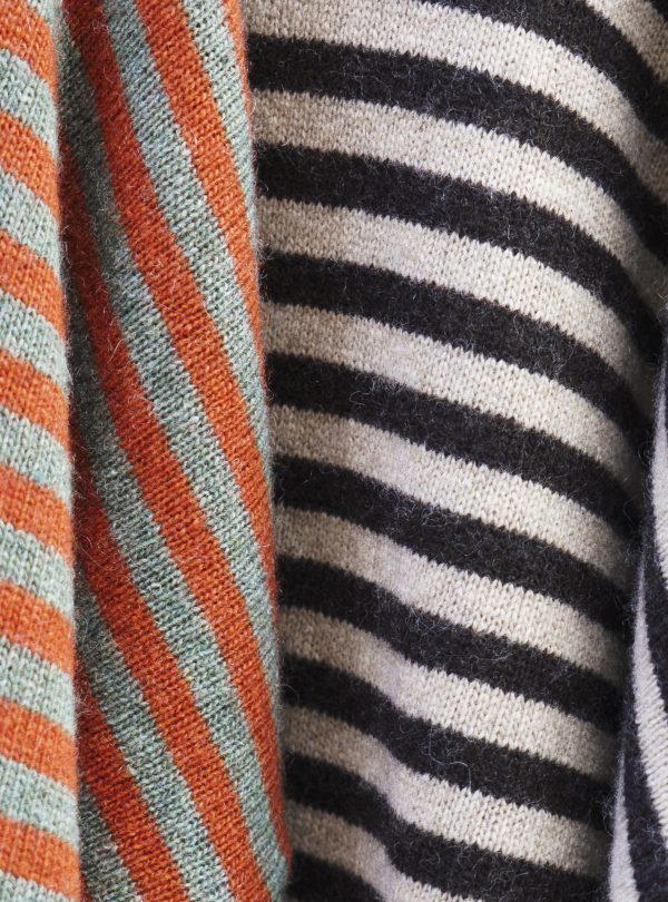 JERSEY 09 (9) JERSEY 09 (9)