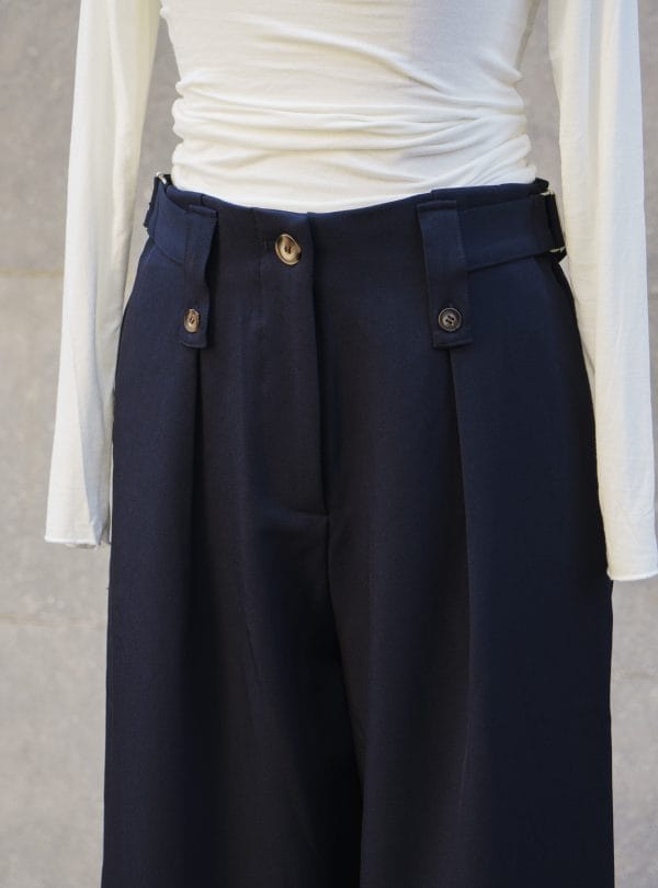 PANTS 01 (10) PANTS 01 (10)